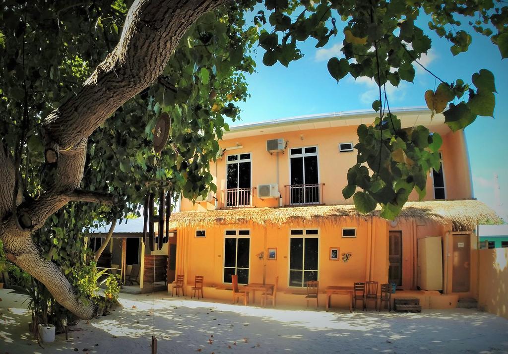 Rasdhoo Island Inn Beachfront Exterior foto