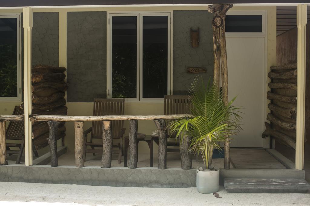 Rasdhoo Island Inn Beachfront Exterior foto