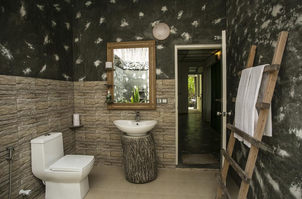 Rasdhoo Island Inn Beachfront Exterior foto